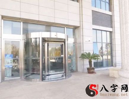 办公室单位大门的风水忌讳