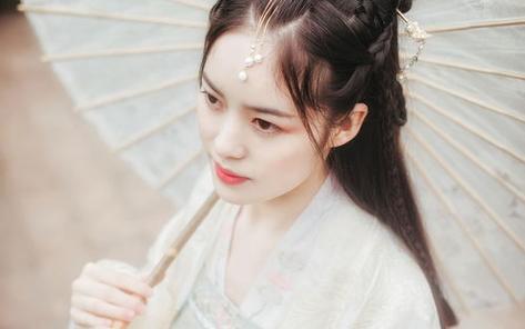 八字命理中有两个比肩两个劫财