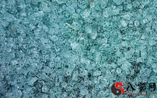 梦到玻璃一碰就碎成渣