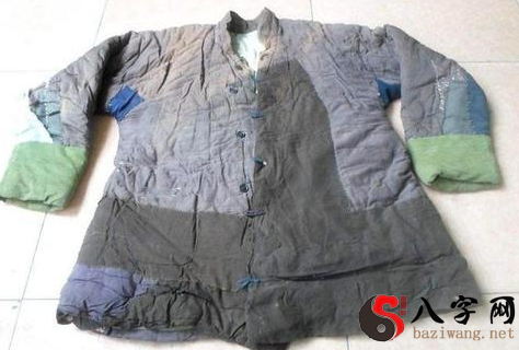 梦到棉袄破了