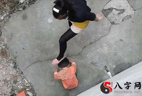 梦到屎拉在裤子里