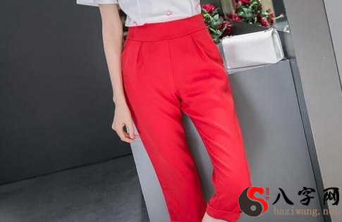 梦到红裤子坏了