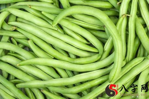 梦到吃豆角中毒