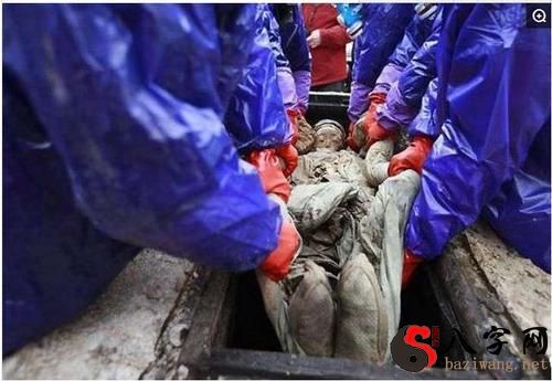 梦到棺材里面有死人