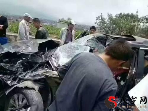 梦到父母出车祸