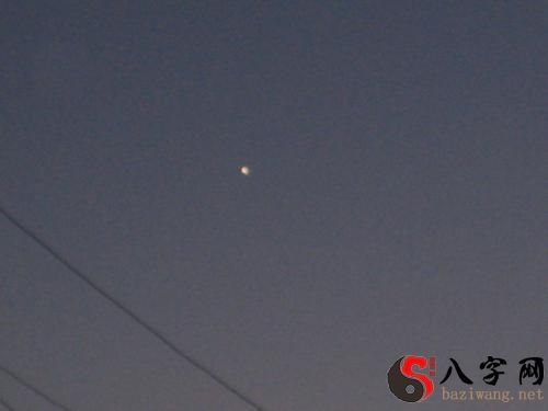 梦到一颗非常炫目标星星