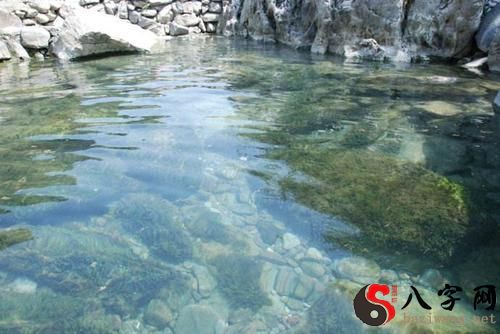 梦到河水很清澈