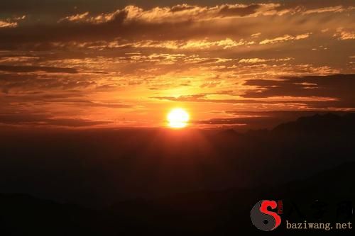 梦到出好大的太阳