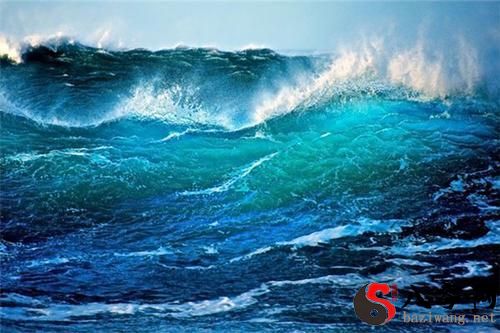 梦到波涛汹涌的洪水