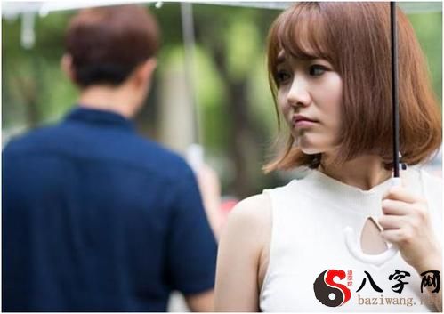 梦到前女友悔婚