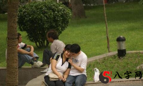 梦到和前男友亲热