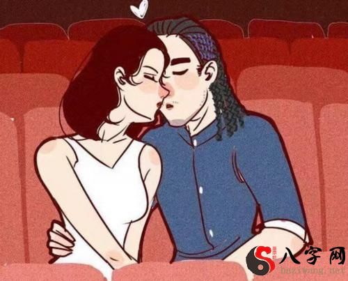 梦到跟喜爱的人亲热