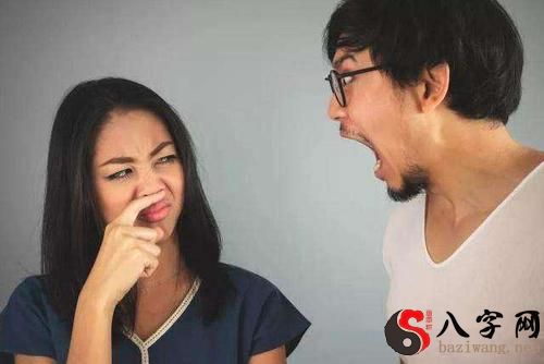 梦到和同事接吻