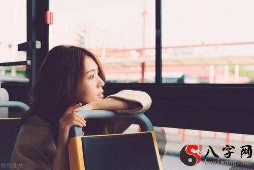 梦到单恋的人出车祸